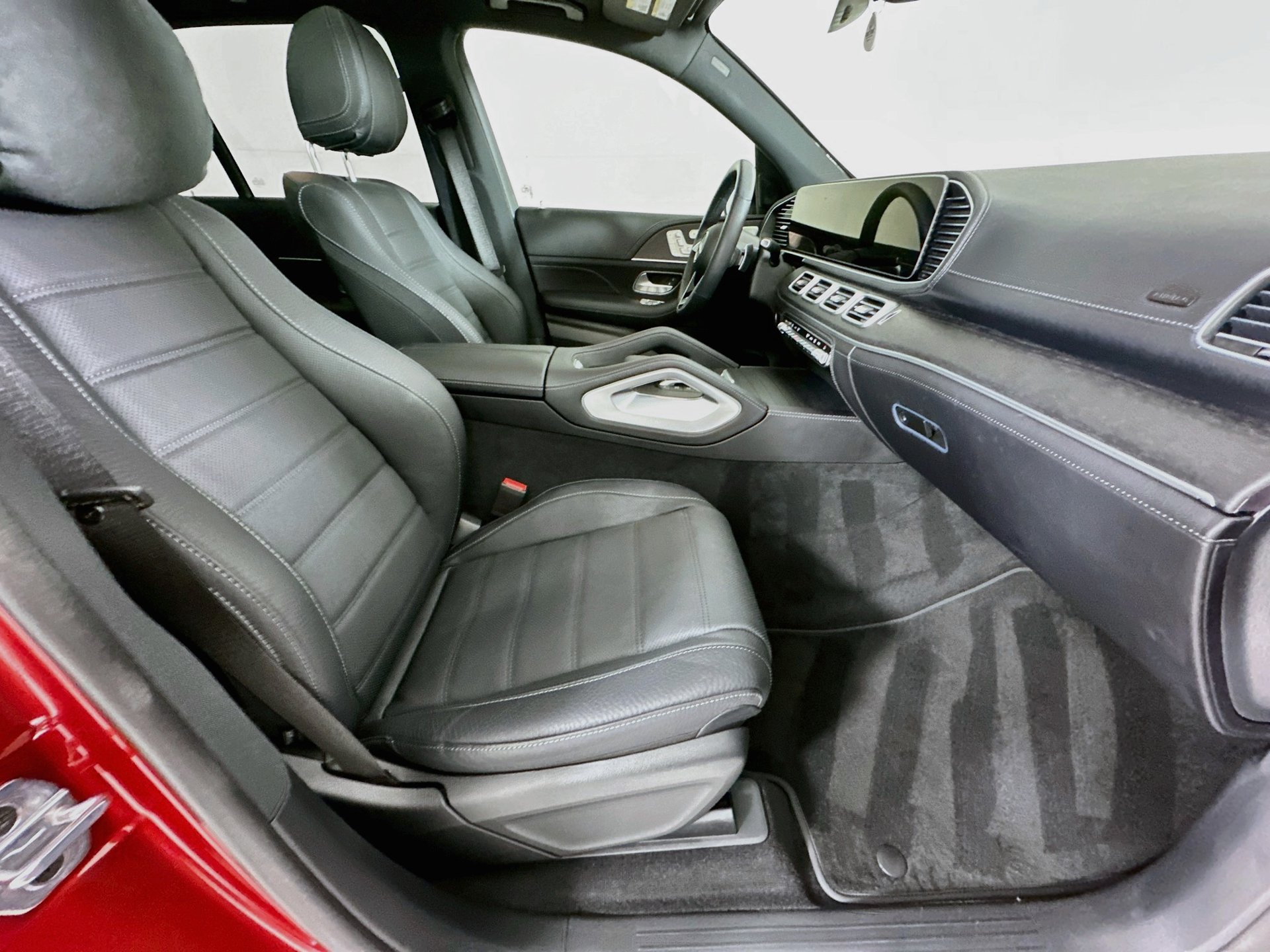 Certified 2025 Mercedes-Benz GLE 350 4MATIC image 31