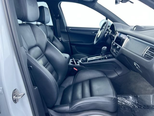 Certified 2024 Porsche Macan GTS AWD/4WD image 28