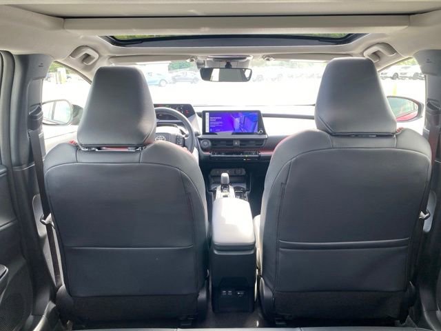 New 2026 Toyota Prius Plug-In Hybrid FWD image 12