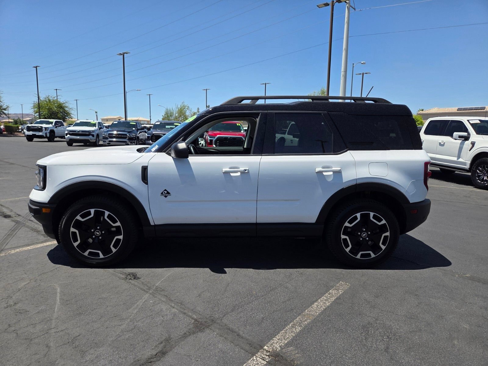 Certified 2022 Ford Bronco Sport Outer Banks AWD/4WD image 3