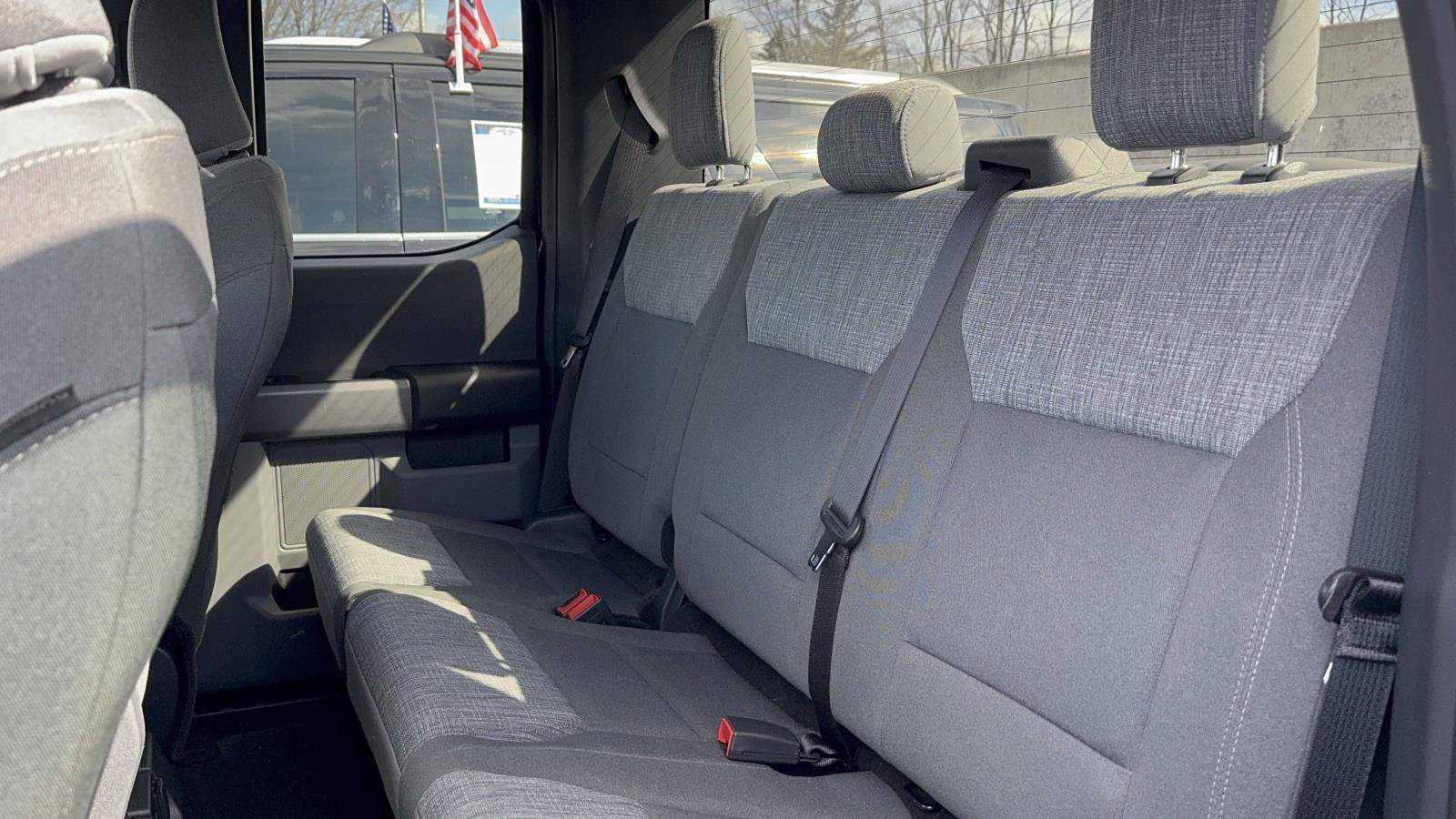 Used 2022 Ford F150 XLT image 34