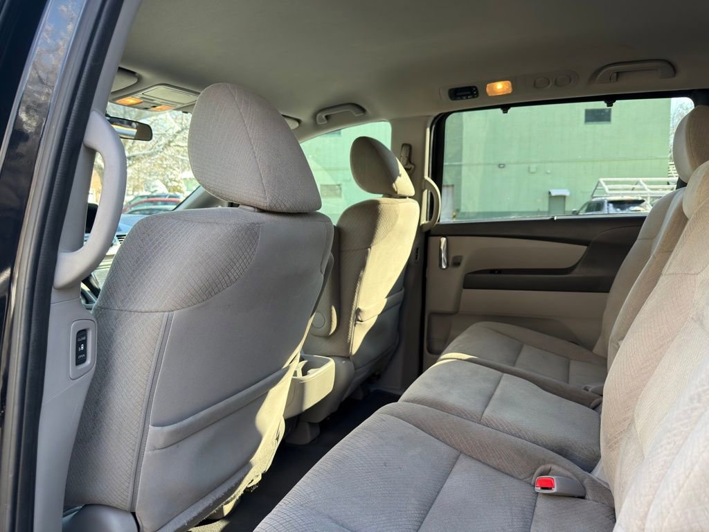 Used 2014 Honda Odyssey EX image 18