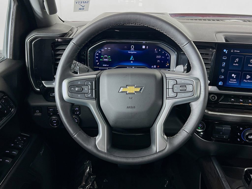 Used 2023 Chevrolet Silverado 1500 LTZ w/ LTZ Premium Package image 11