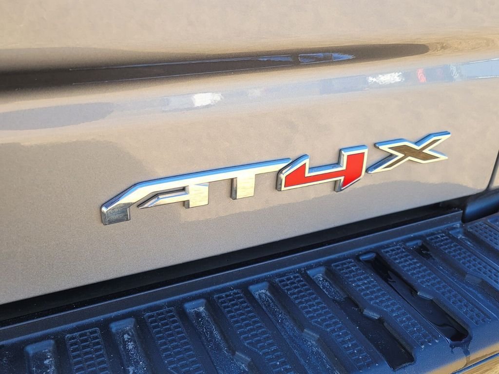 Used 2024 GMC Sierra 1500 AT4X AWD/4WD image 11