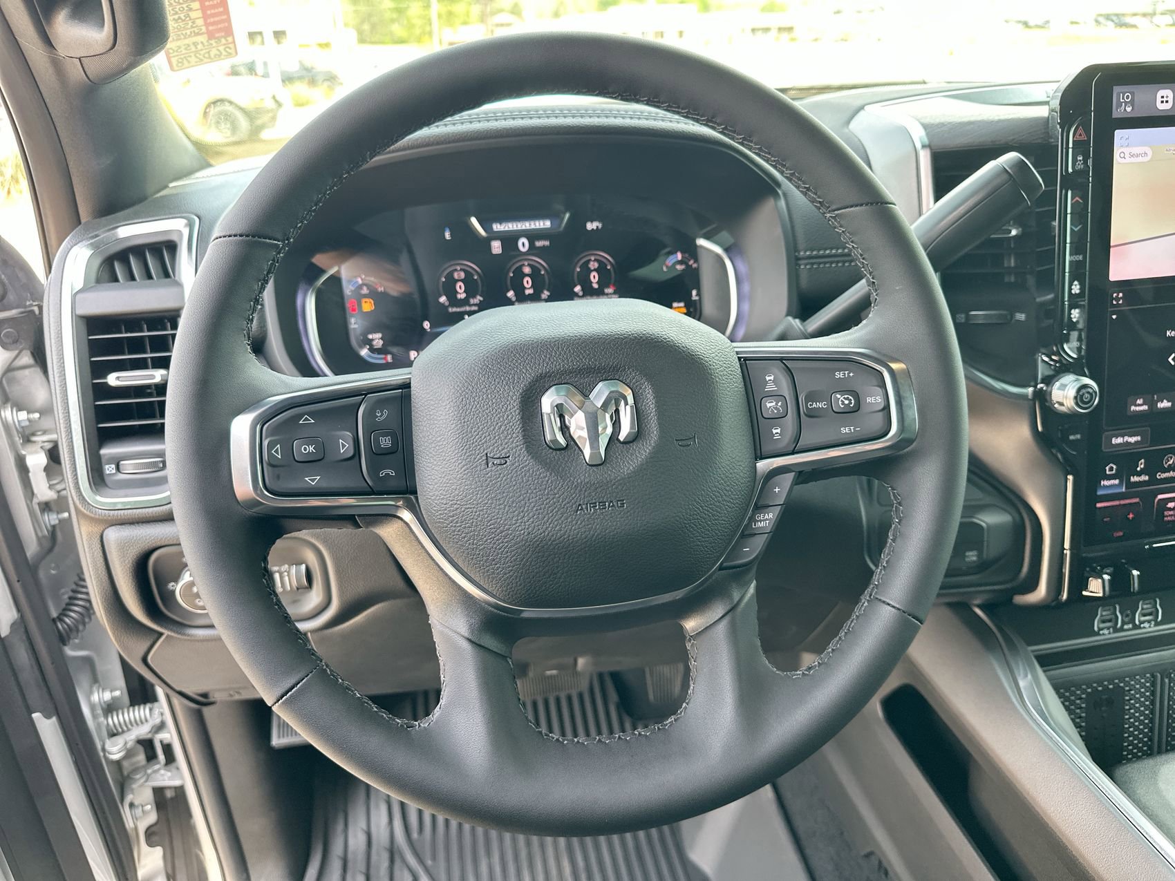 New 2026 RAM 3500 Laramie AWD/4WD image 14