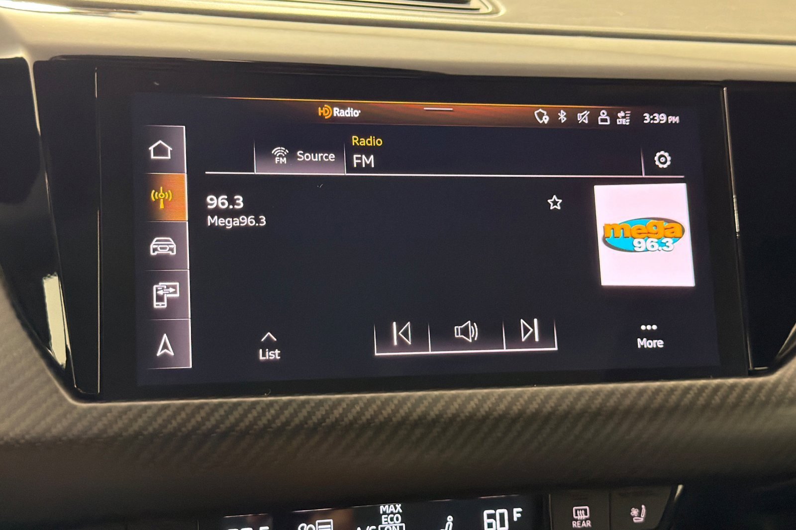 Used 2023 Audi e-tron GT Premium Plus w/ Performance Package image 16