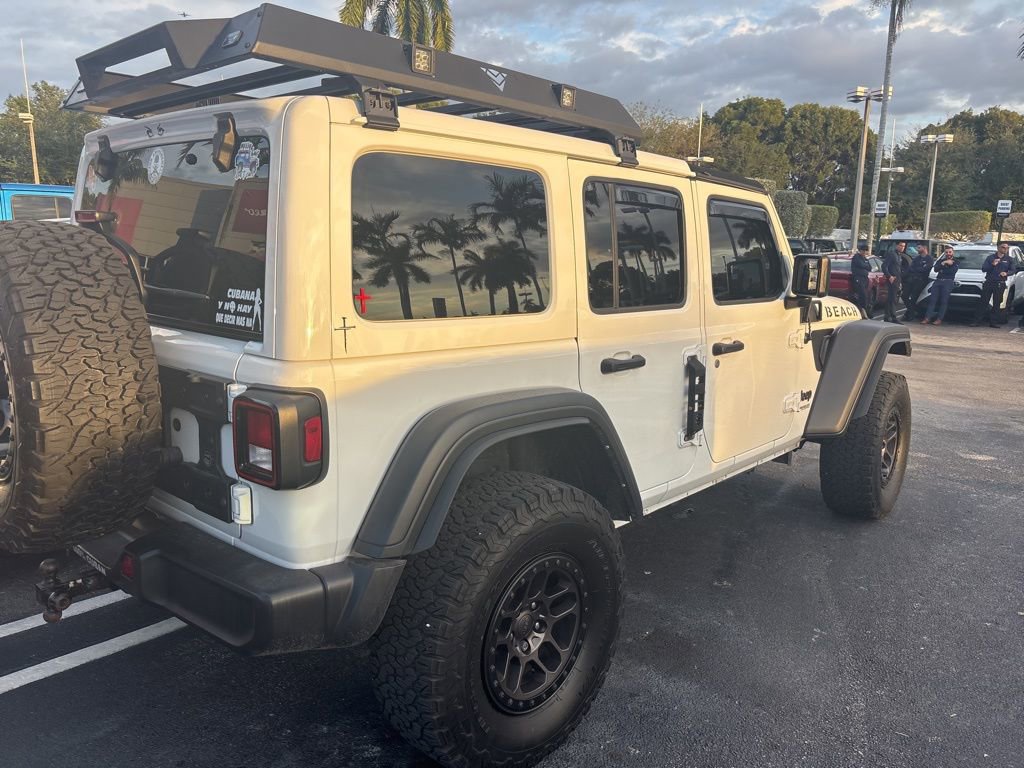 Used 2022 Jeep Wrangler Unlimited Sport w/ Xtreme Recon 35" Tire Package image 3