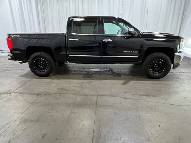 Used 2017 Chevrolet Silverado 1500 LTZ w/ LTZ Plus Package image 3