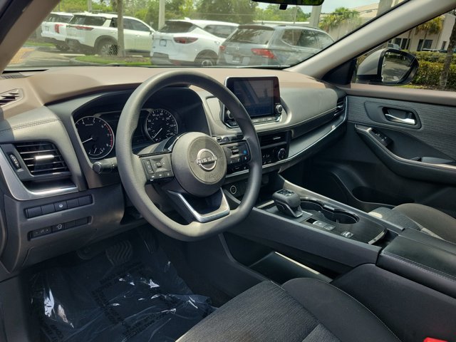Used 2023 Nissan Rogue SV FWD image 17
