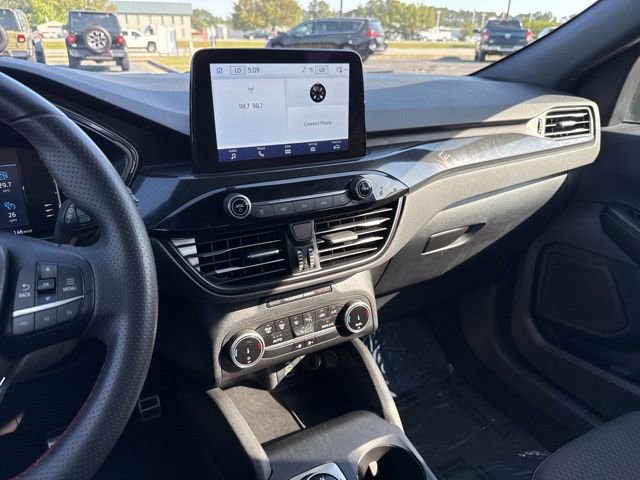 Used 2024 Ford Escape ST-Line FWD image 17