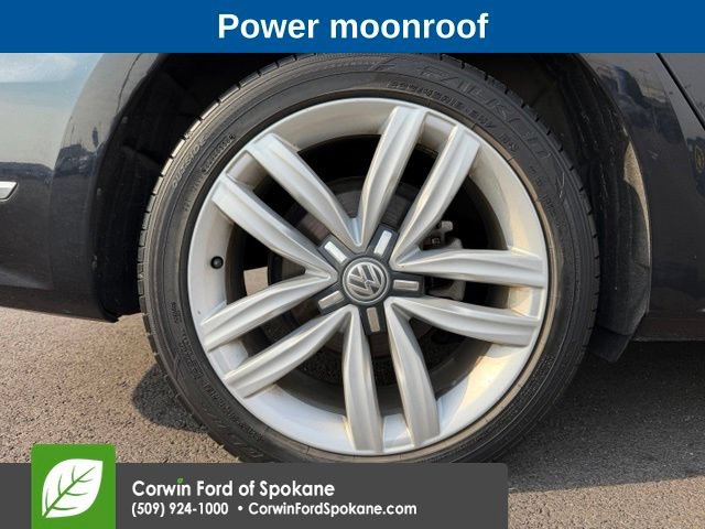 Used 2017 Volkswagen Passat 1.8T SE FWD image 9