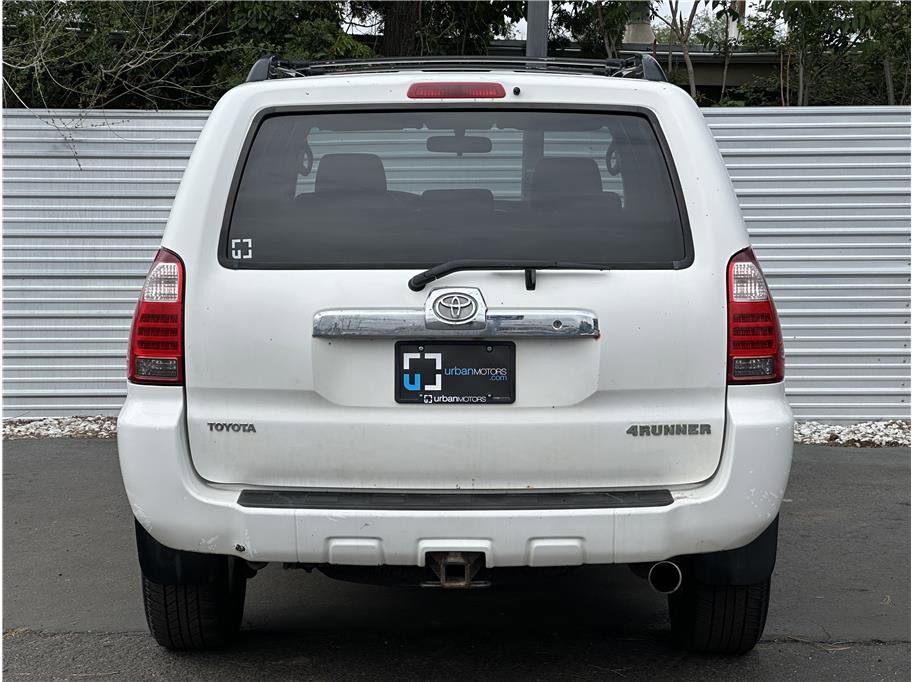 Used 2006 Toyota 4Runner SR5 AWD/4WD image 11