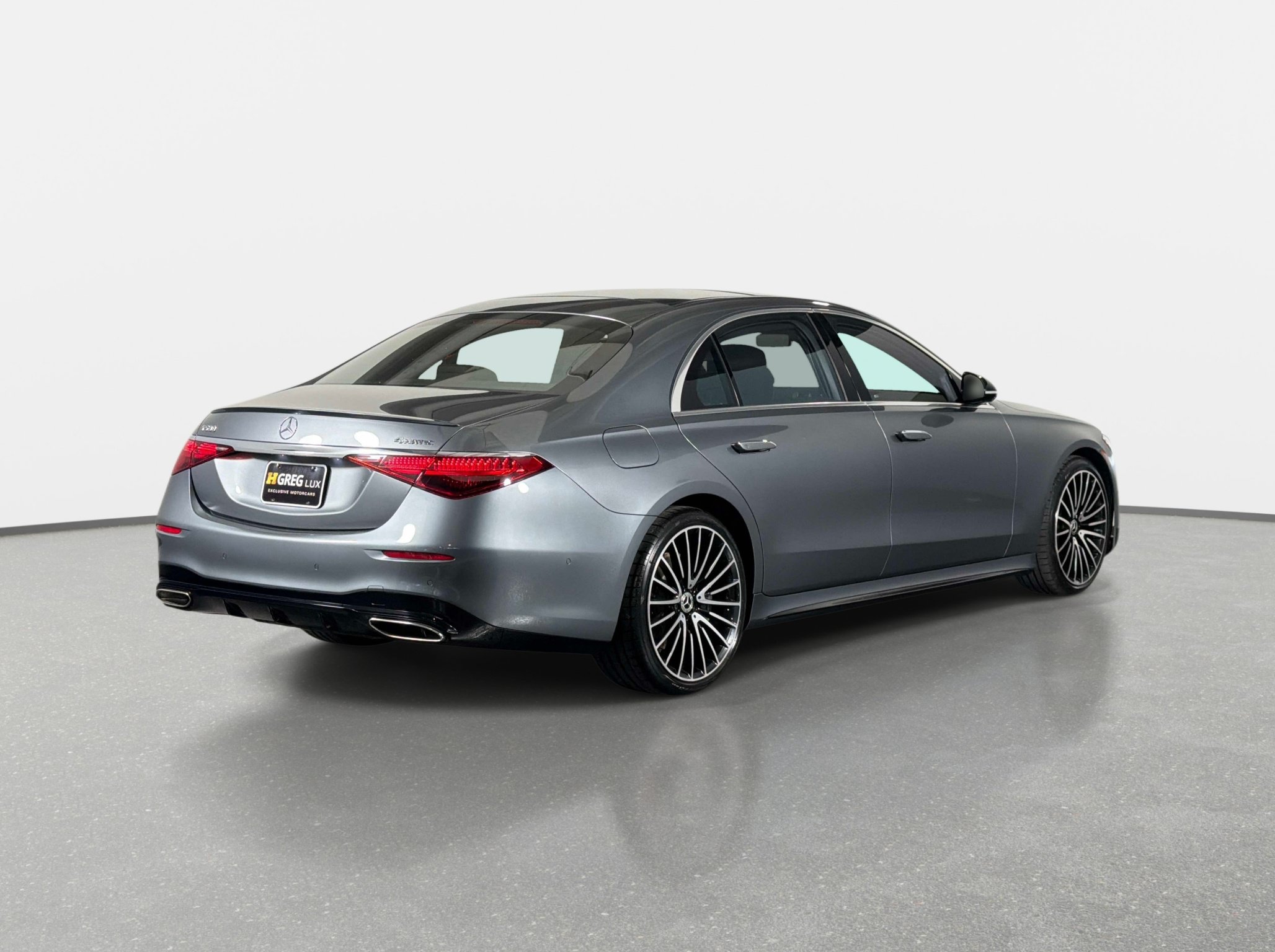 Used 2022 Mercedes-Benz S 580 4MATIC Sedan image 6