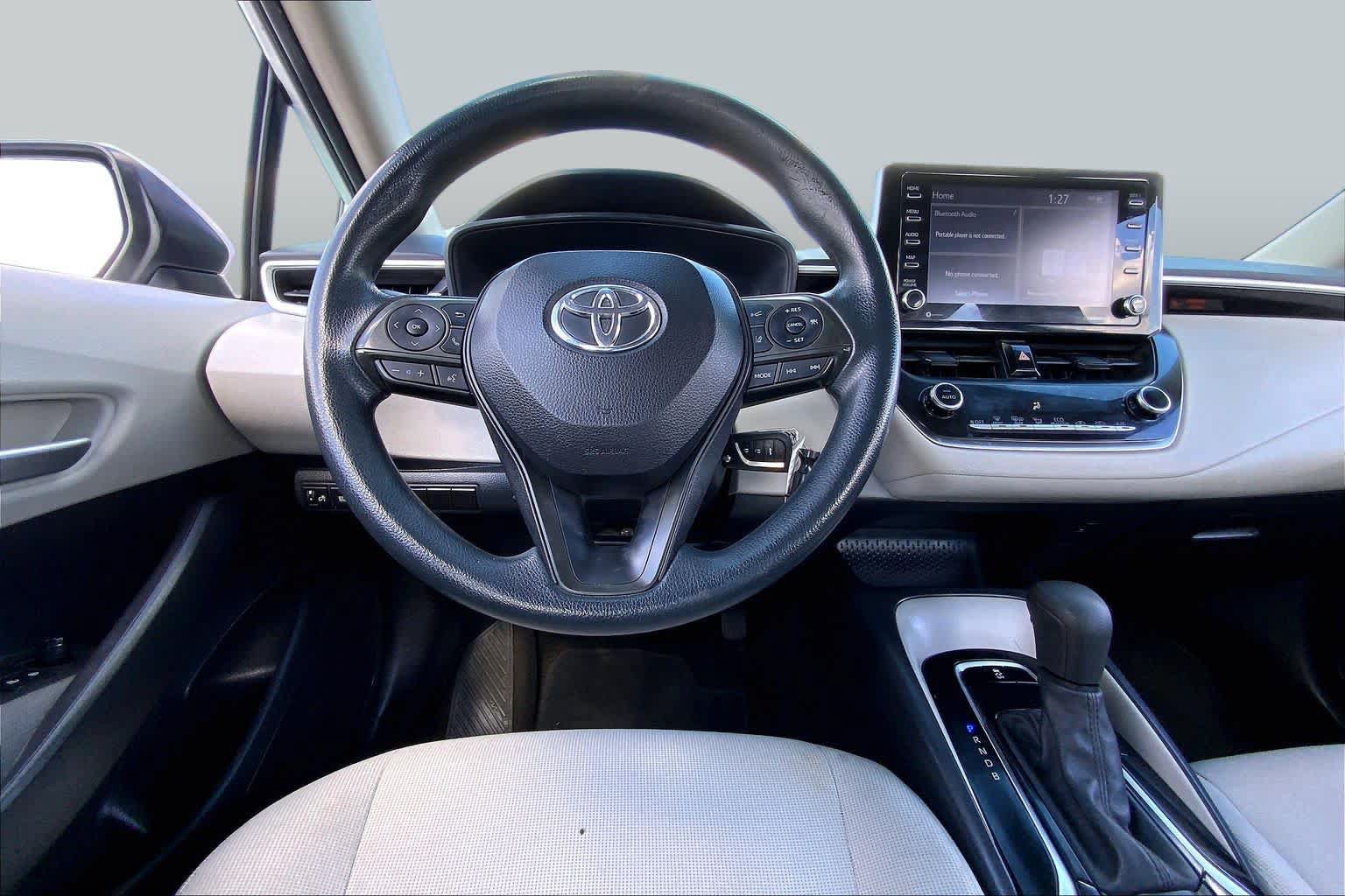 Used 2021 Toyota Corolla LE FWD image 6