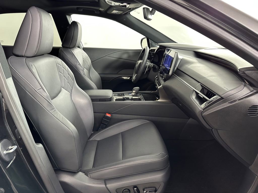 Used 2023 Lexus RX 350 Premium w/ Accessory Package AWD/4WD image 22