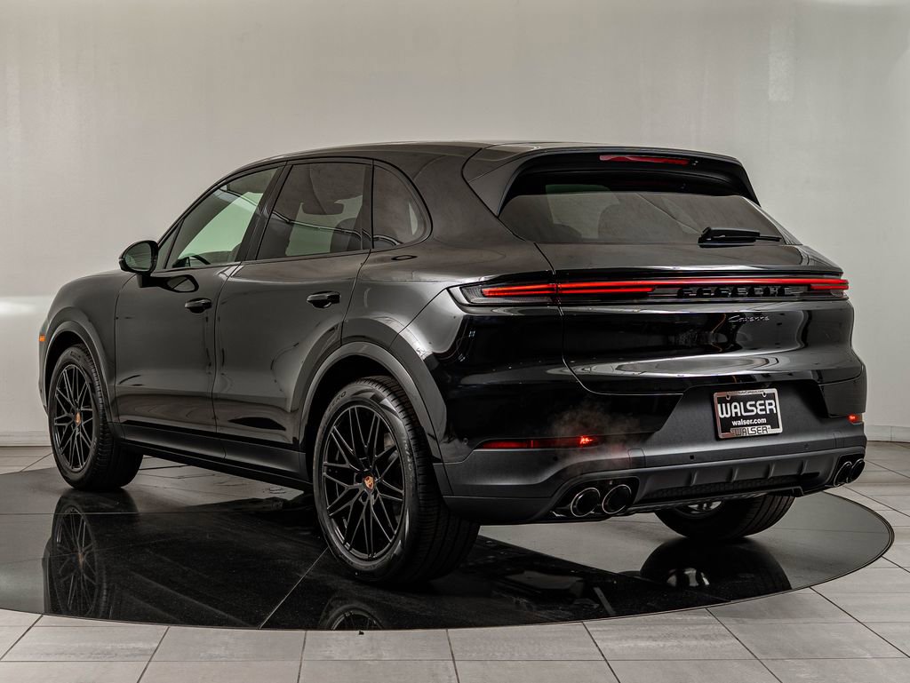 New 2026 Porsche Cayenne AWD/4WD image 3