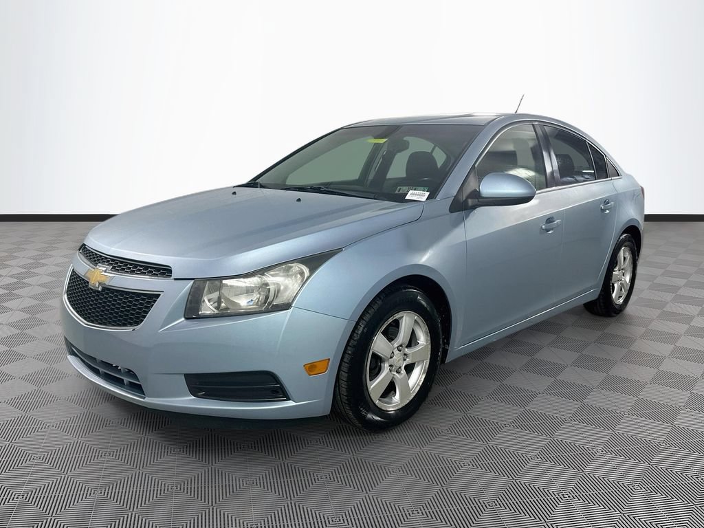 Used 2012 Chevrolet Cruze LT FWD image 3