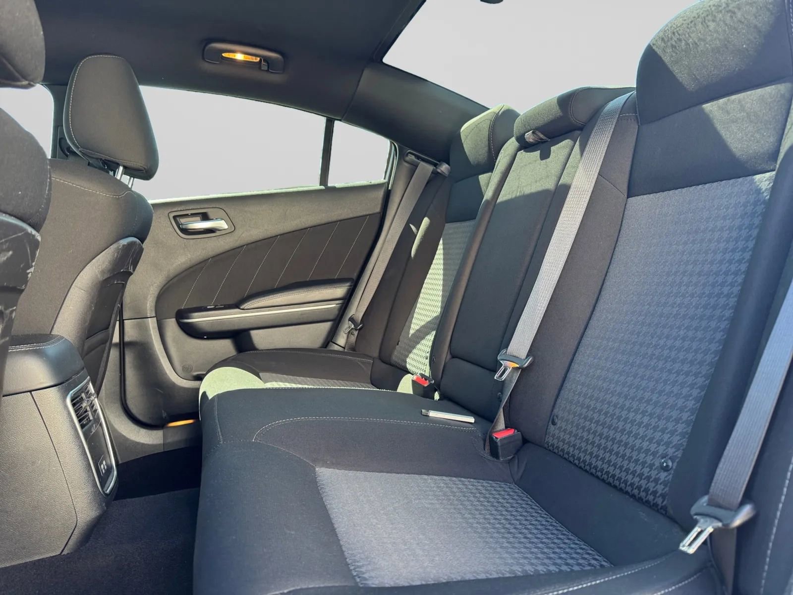 Used 2020 Dodge Charger Scat Pack image 27