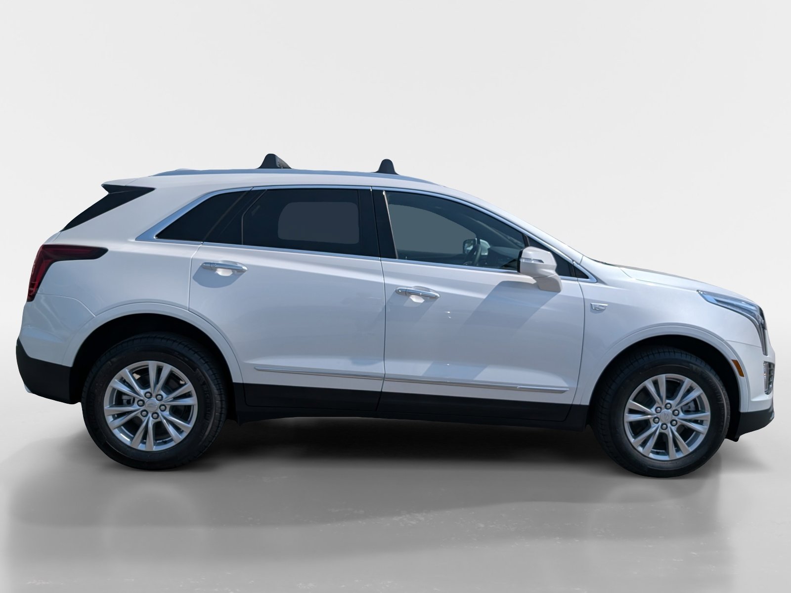 New 2026 Cadillac XT5 Luxury AWD/4WD image 3