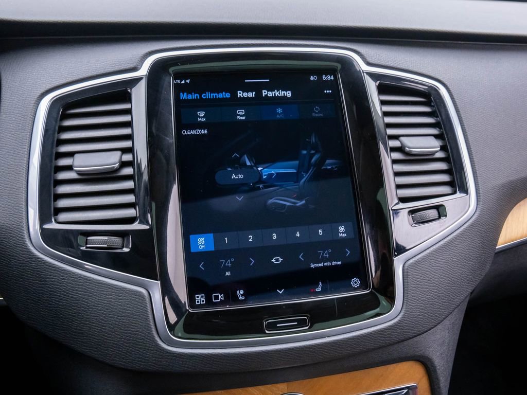 Used 2024 Volvo XC90 T8 Plus w/ Protection Package Premier image 27