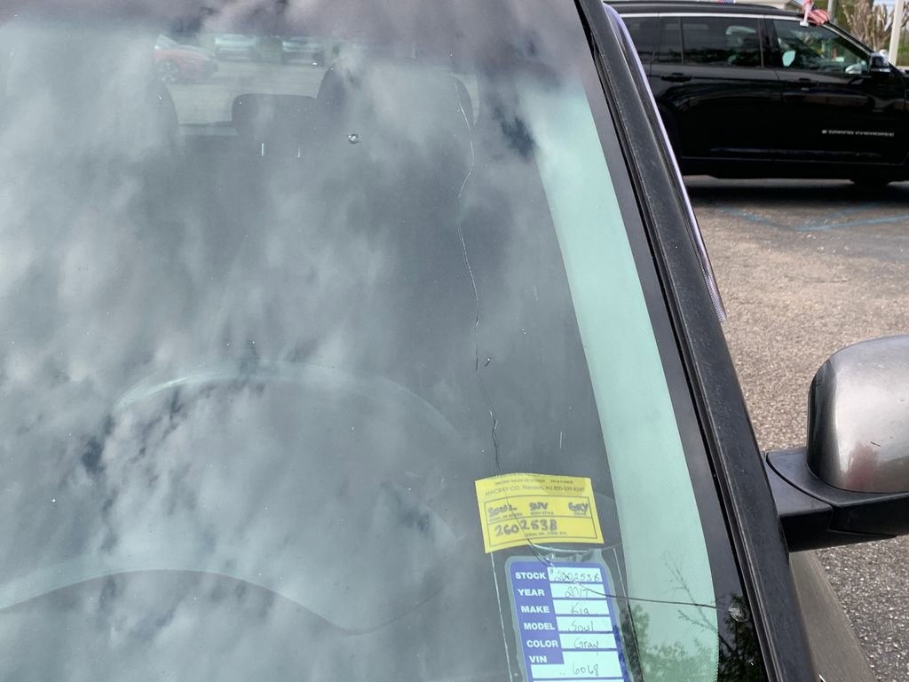 Used 2017 Kia Soul w/ Convenience Package image 4