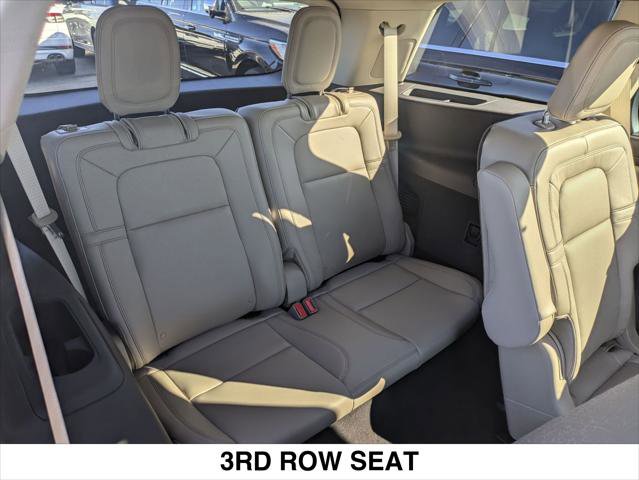New 2023 Lincoln Aviator Reserve w/ Equipment Group 201A image 30