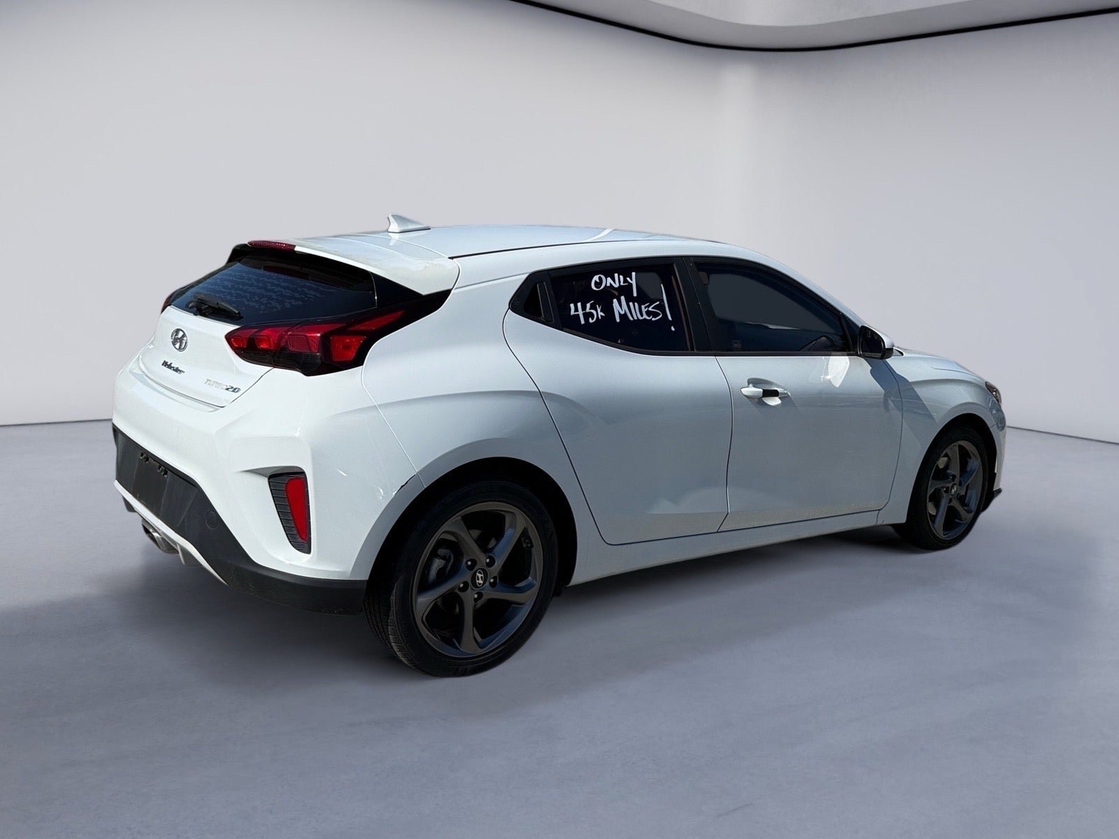Used 2019 Hyundai Veloster 2.0 FWD image 5