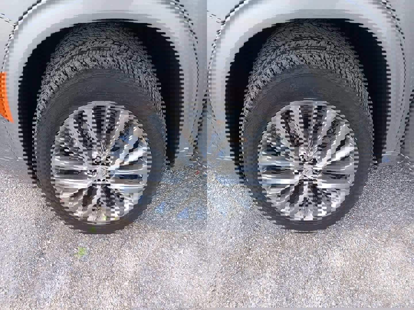 Used 2025 Buick Enclave Avenir w/ Super Cruise Package image 13