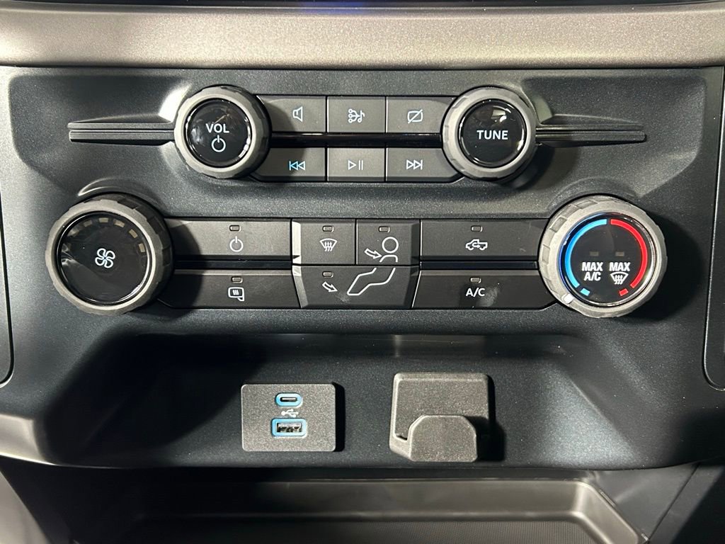 Used 2024 Ford F150 XL RWD image 21