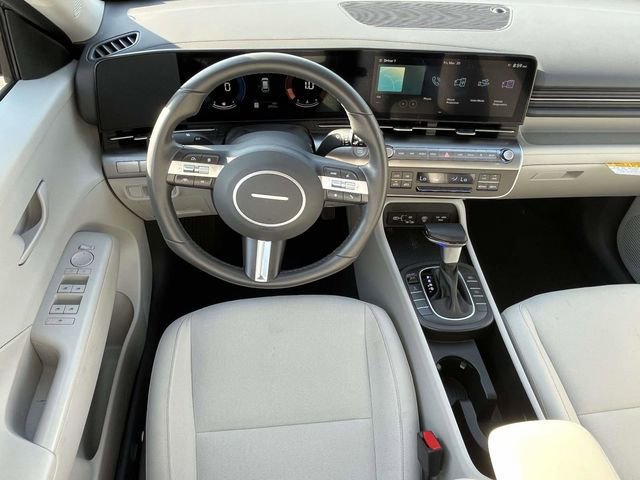 Used 2025 Hyundai Kona SEL AWD/4WD image 10