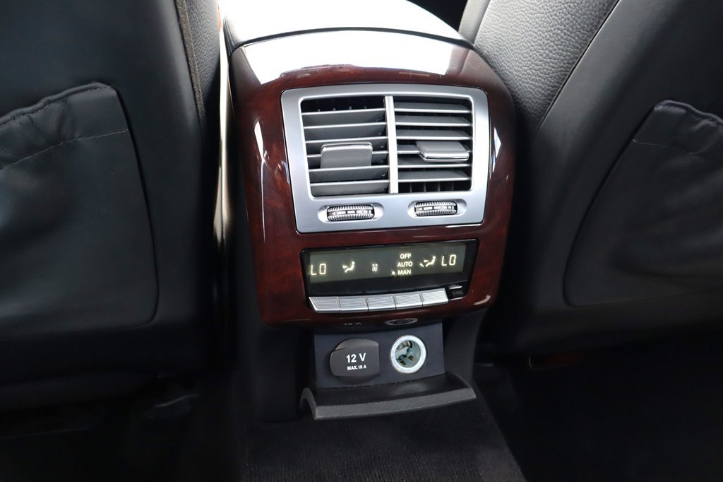 Used 2010 Mercedes-Benz S 63 AMG image 38