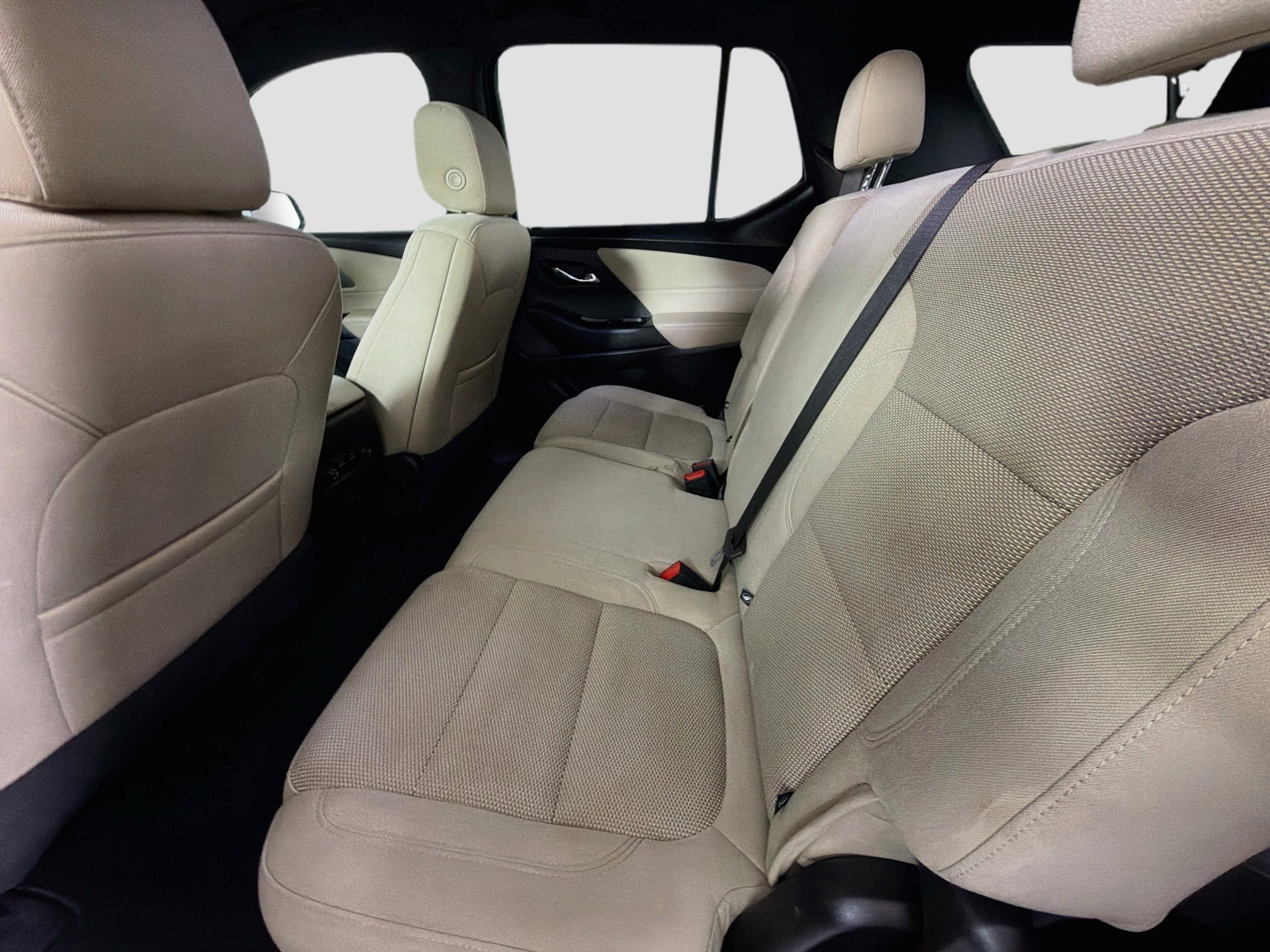 Used 2023 Chevrolet Traverse LS FWD image 26