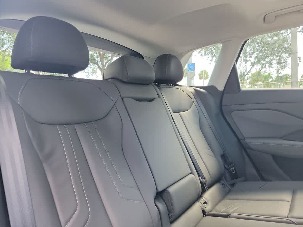 New 2026 Audi Q3 quattro 2.0T AWD/4WD image 21