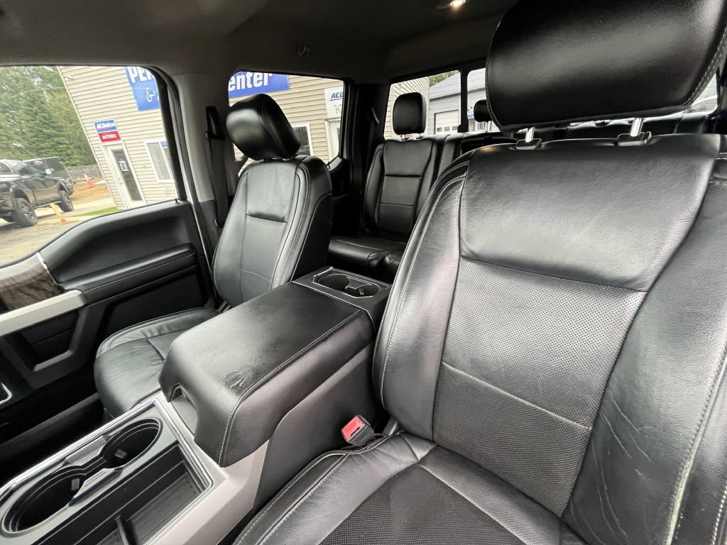 Used 2019 Ford F250 Lariat w/ Lariat Value Package AWD/4WD image 23