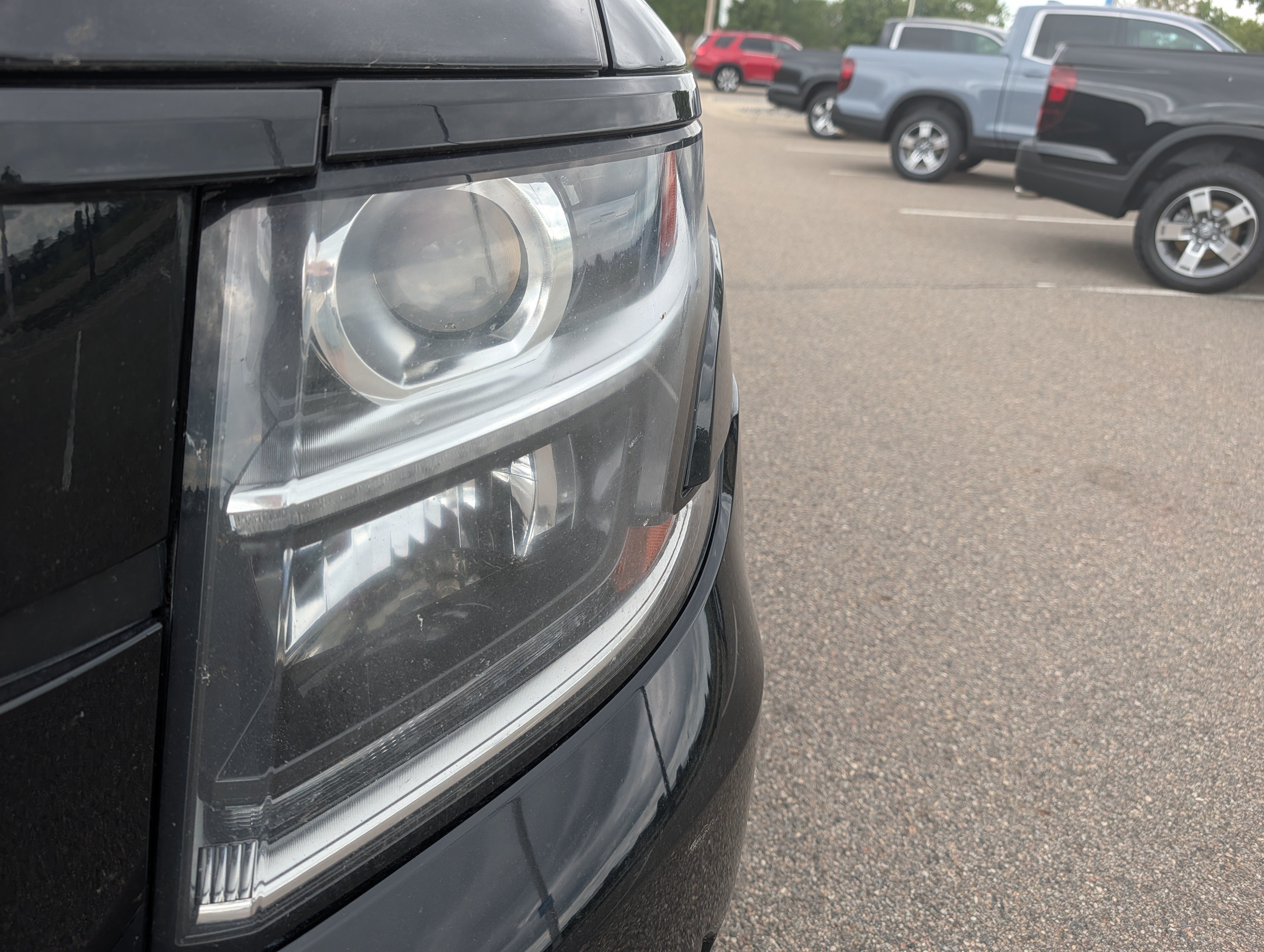 Used 2020 Chevrolet Tahoe Premier AWD/4WD image 16