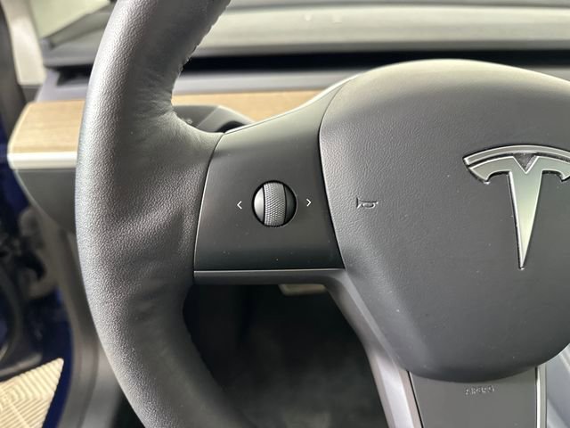 Used 2022 Tesla Model 3 image 15
