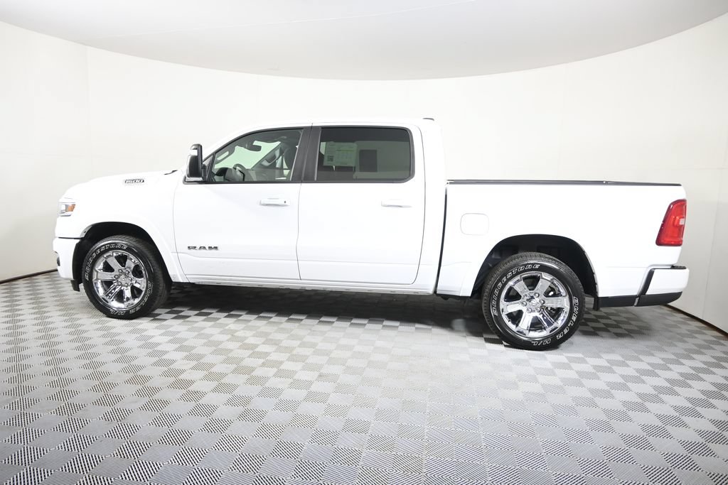 Used 2026 RAM 1500 Big Horn AWD/4WD image 3