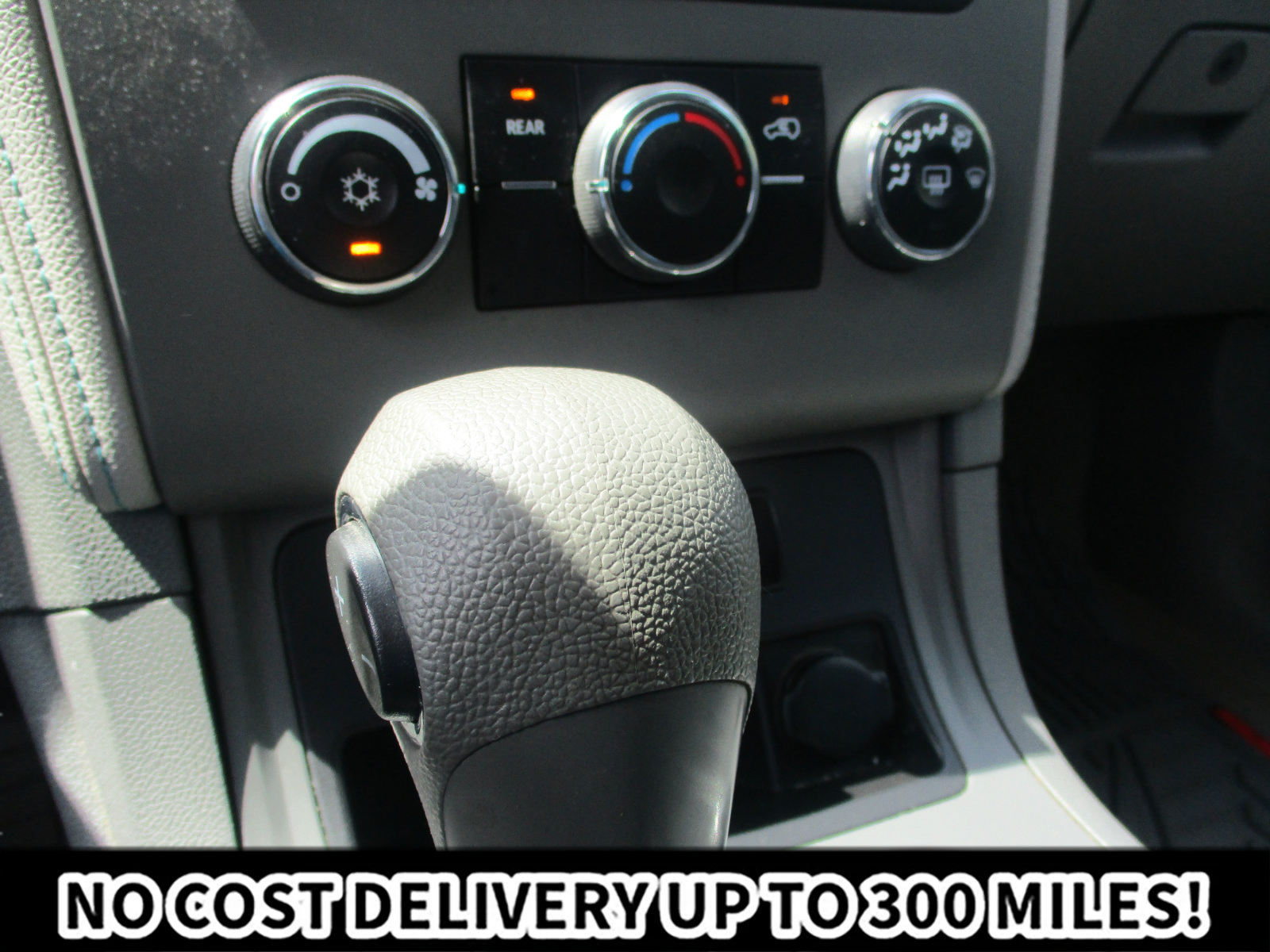 Used 2013 Chevrolet Traverse LS FWD image 22