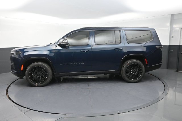 New 2026 Jeep Grand Wagoneer Limited AWD/4WD image 5