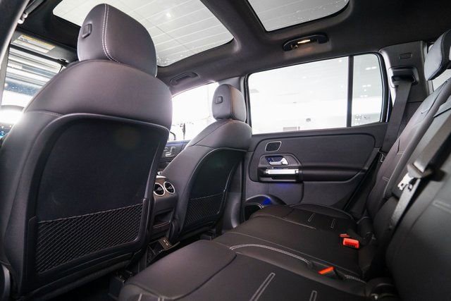 New 2026 Mercedes-Benz GLB 35 AMG 4MATIC image 12