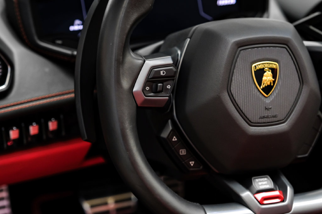 Used 2018 Lamborghini Huracan LP 580-2 RWD image 18