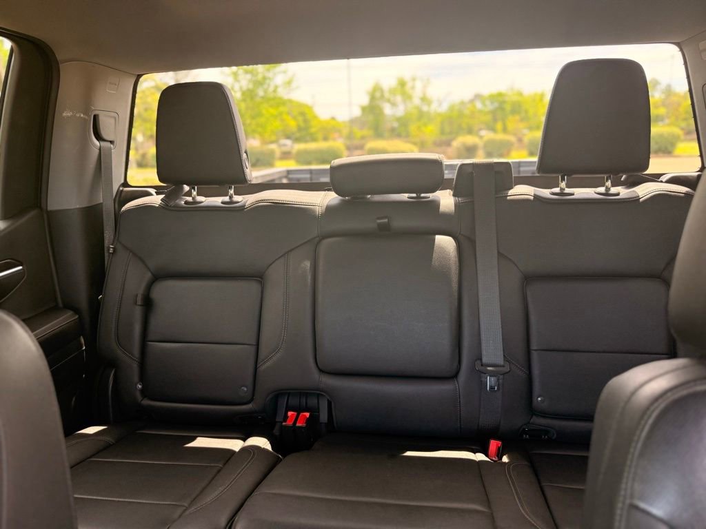 Used 2023 GMC Sierra 1500 SLT image 17