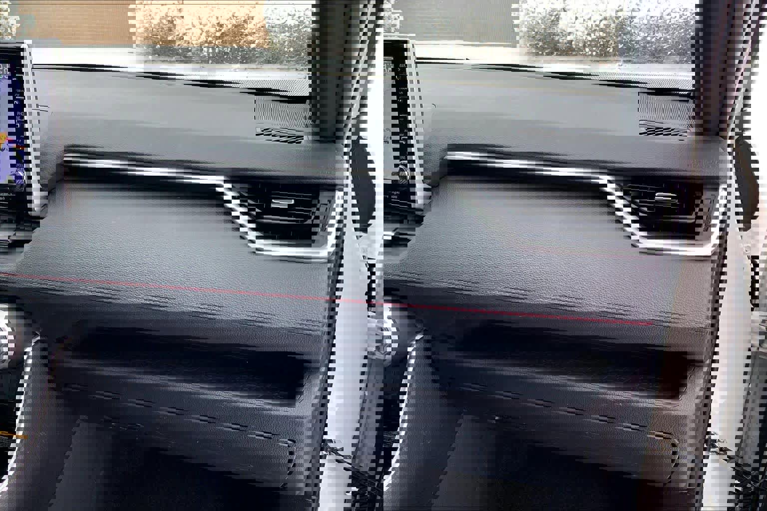 Used 2021 Toyota RAV4 XSE w/ Premium Package image 19