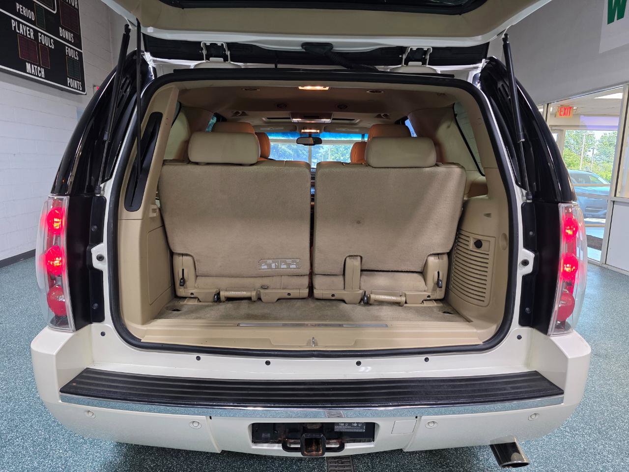 Used 2013 GMC Yukon Denali AWD/4WD image 22