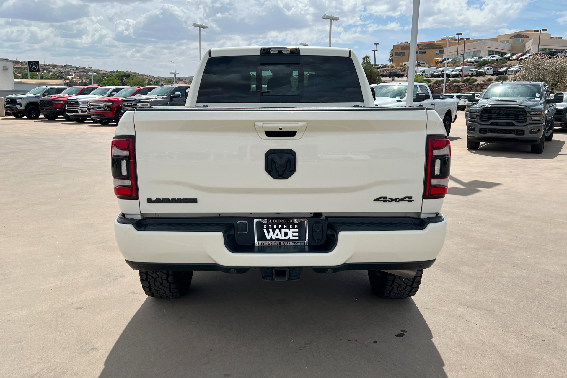 Used 2022 RAM 2500 Laramie AWD/4WD image 4