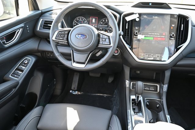 New 2025 Subaru Ascent Limited image 9