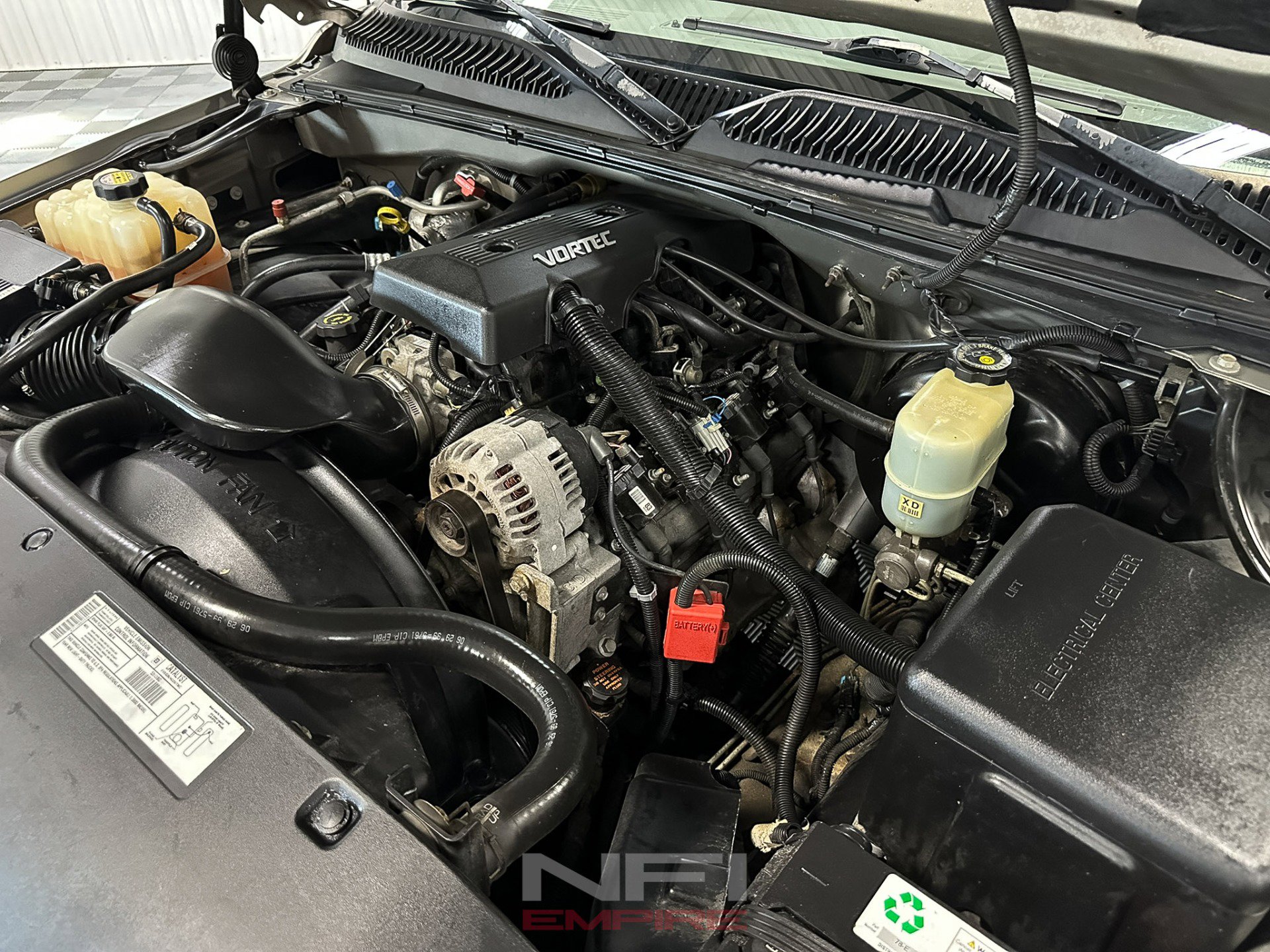 Used 2000 Chevrolet Silverado 1500 LS image 40