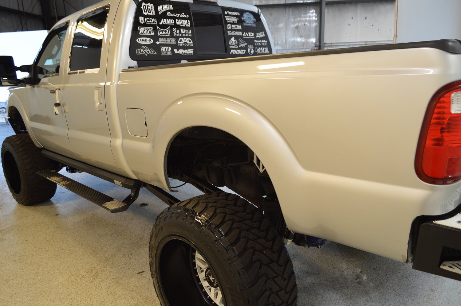 Used 2016 Ford F350 Lariat w/ Lariat Ultimate Package image 5