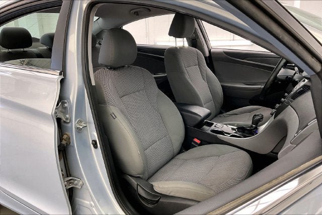 Used 2013 Hyundai Sonata GLS w/ Popular Equipment Pkg FWD image 7