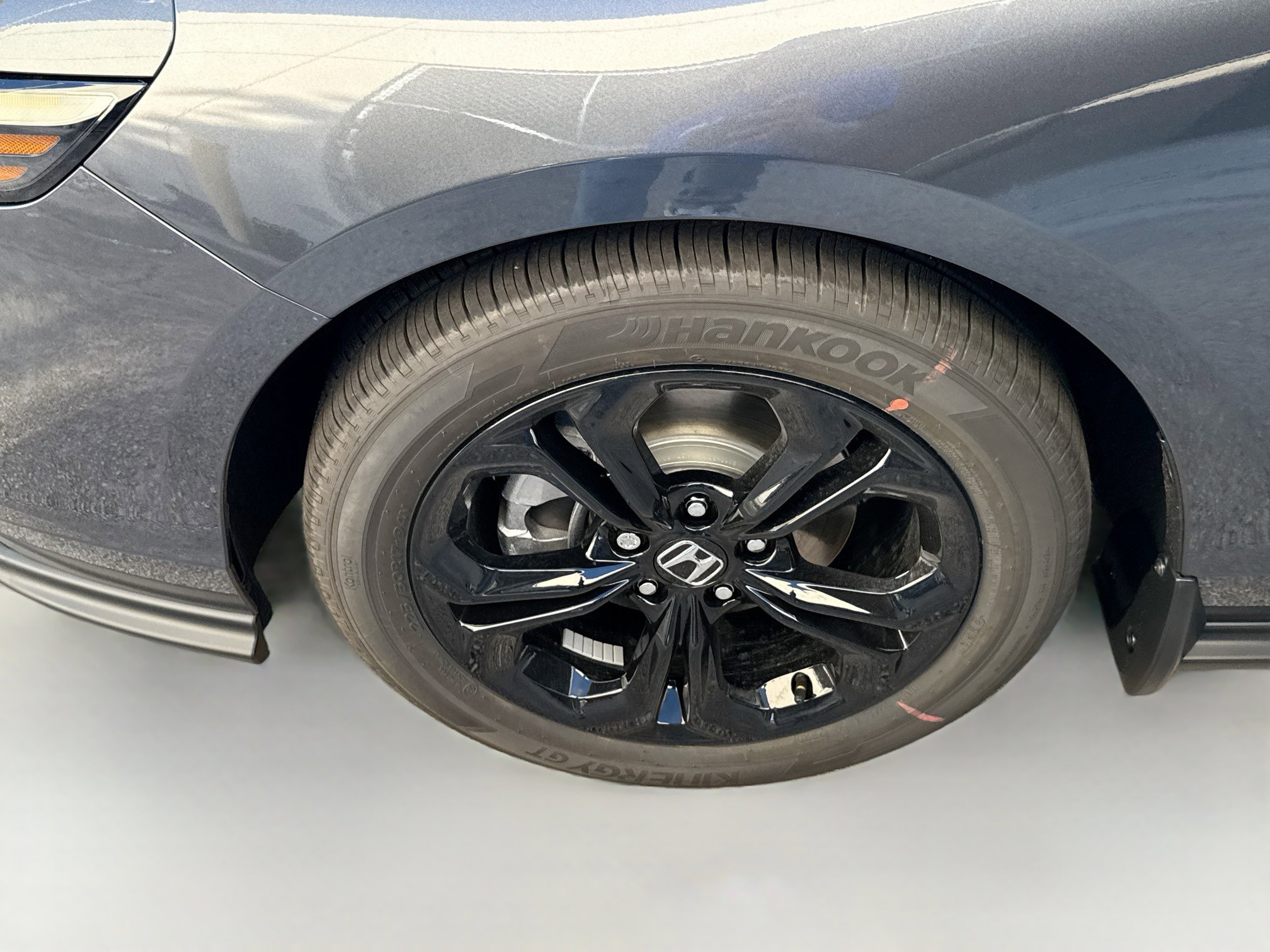 New 2025 Honda Accord SE image 25